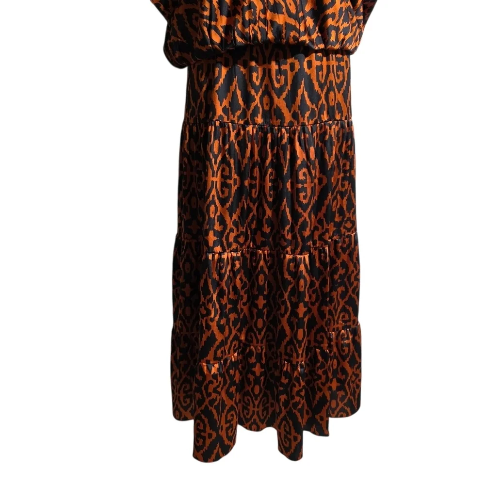 CHICO'S SATIN IKAT 2 PIECE SKIRT SET SZ 2(US12)